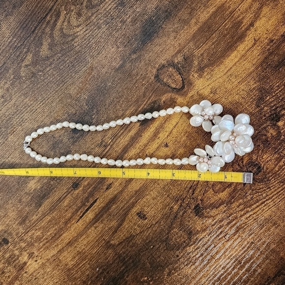 FRESHWATER Pearl Mother Of Pearl Flower Necklace Sterling Silver Hawaiian Shell. - Picture 10 of 16